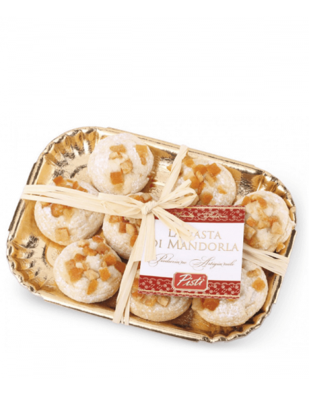 Pasta di Mandorla al Mandarino in vassoio